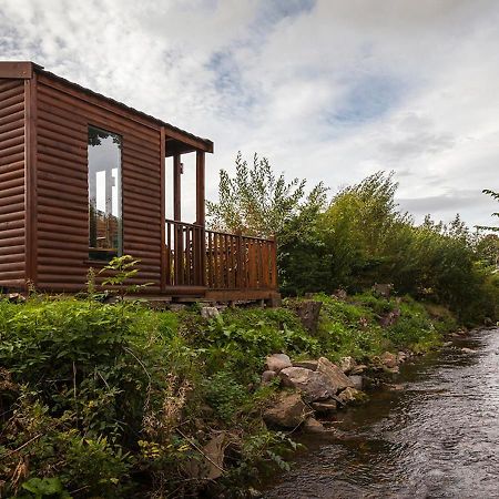 Bear Lodge Auchterarder Bagian luar foto