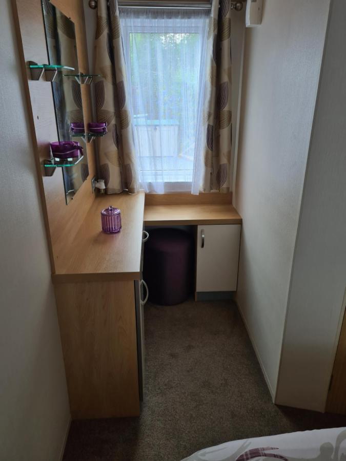 Bear Lodge Auchterarder Bagian luar foto