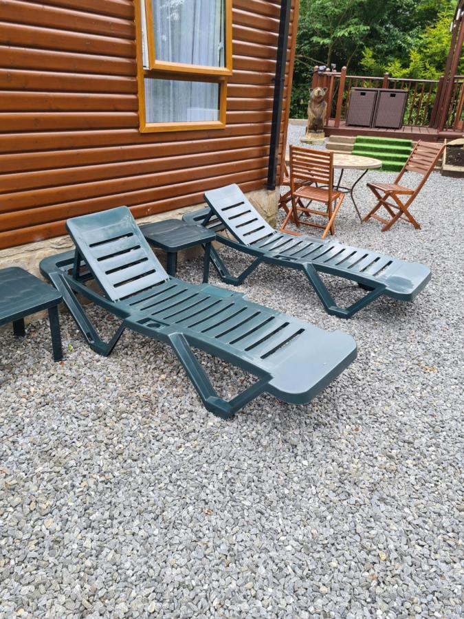 Bear Lodge Auchterarder Bagian luar foto